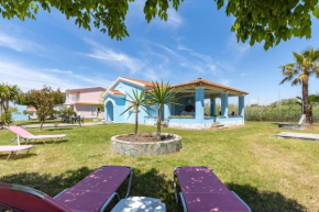 Villa Amorossa with Garden View & Shared Pool by Konnect, Roda Corfu